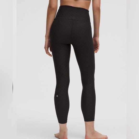 ルルレモン 3D Jacquard Diamond Train Tight 6 Lululemon 3D Jacquard Diamond Train High-Rise Short 6